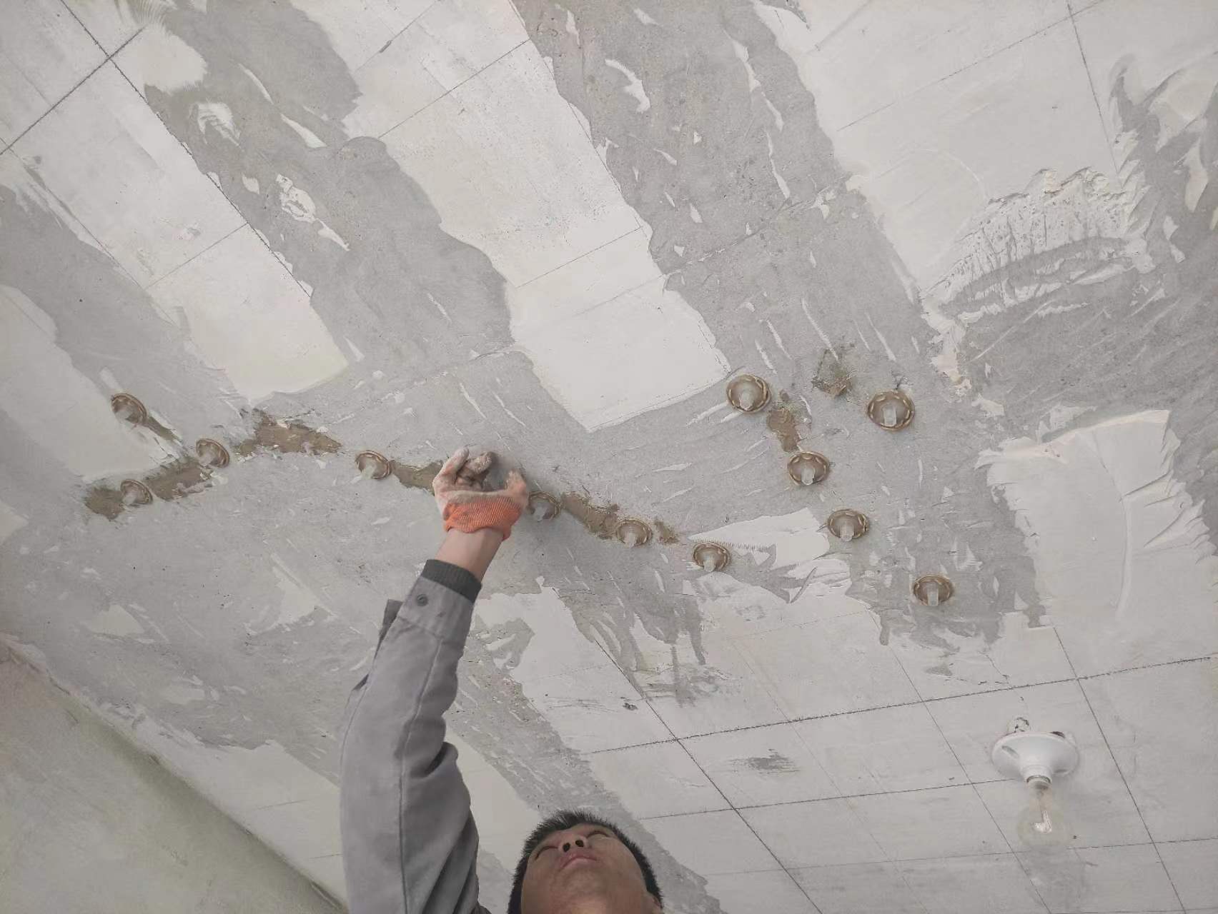 石棉混凝土楼板裂缝为什么会开裂?怎么修补?
